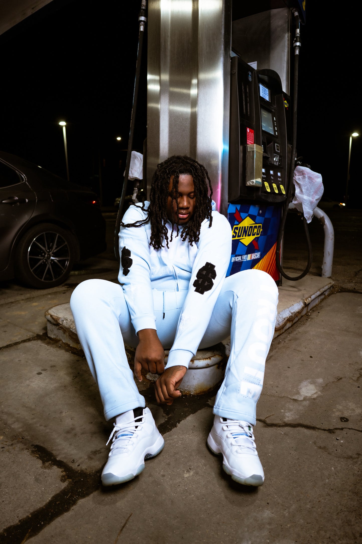 “Frost Bite” MoneyRoute Sweatsuit