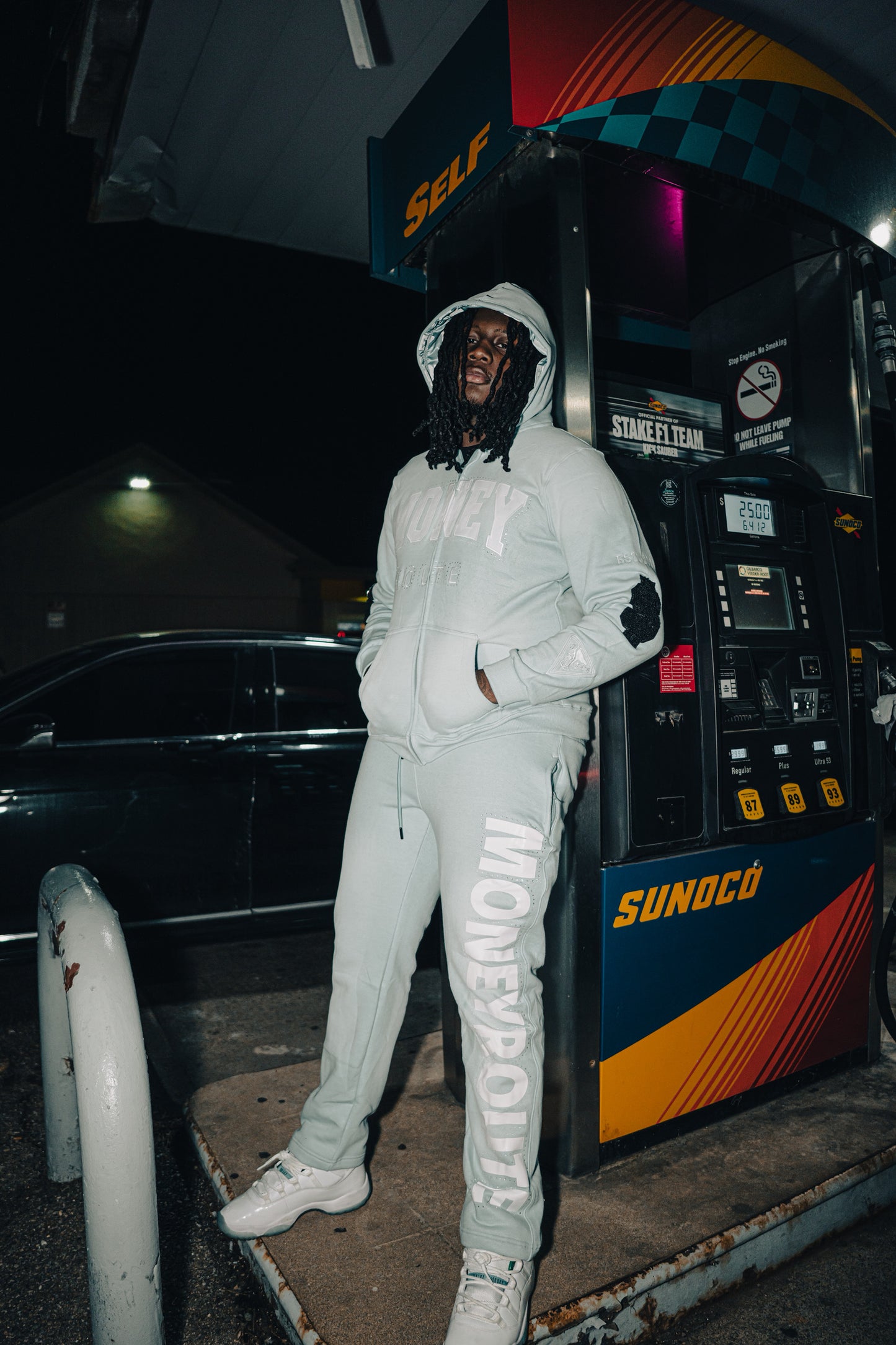 “Frost Bite” MoneyRoute Sweatsuit